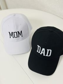Комплект кепок бейсболка парна Тато Мама (Dad Mom) 56-60р Чорний+Білий (8089)