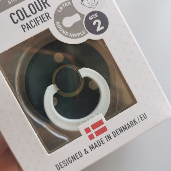Соска пустушка Bibs Colour Black Glow 6-18 міс round | Зображення 1