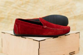 Красные мужские мокасины 42 размер.