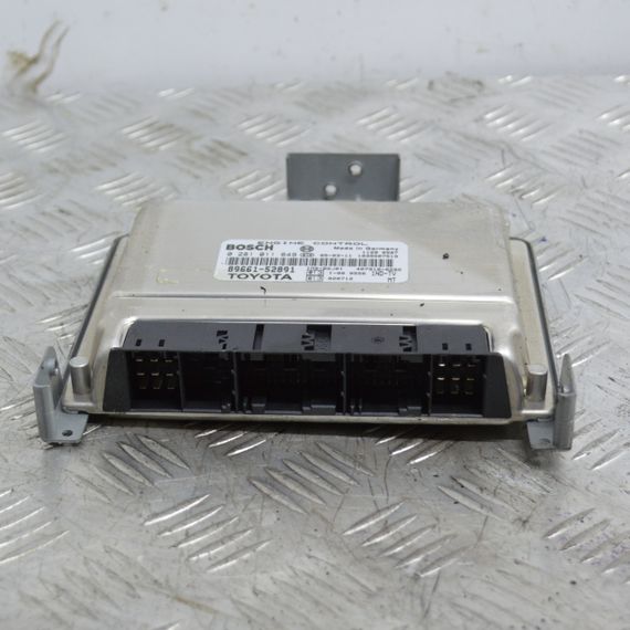 Блок управління двигуном 1.4 D4D Toyota Yaris Компьютер Тойота Ярис 8966152891 0281011649 | Зображення 1