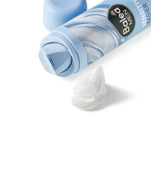 Гель для бритья Balea MEN Sensitive для чувствительной кожи, (200 мл) Германия | Зображення 1