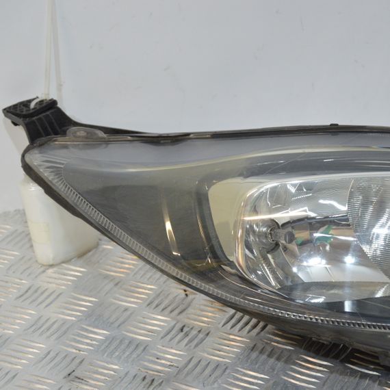 Фара права Ford Fiesta VI 2013-2017 рестайлінг Фара передня права Форд Фієста 6 C1BB13W029AE | Зображення 1