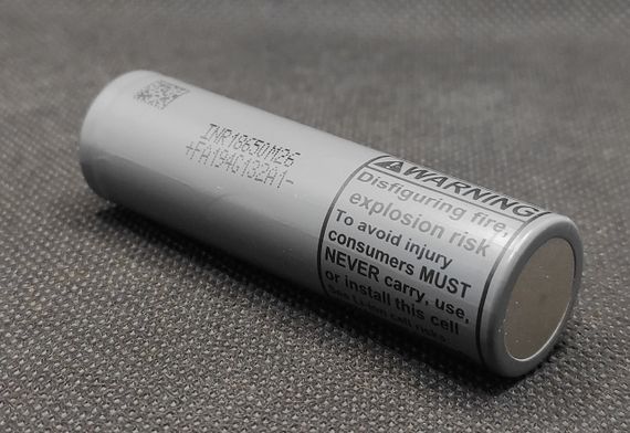 Акумулятор високострумовий LG INR18650M26 (EBM26) 3,6V 2600mA ( 10A ) 1шт. | Зображення 1