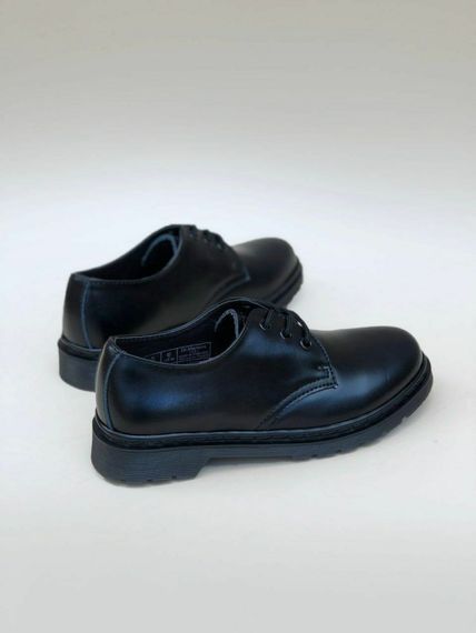Чоловічі шкіряні класичні туфлі Dr Martens на шнурівці колір чорний | Зображення 2