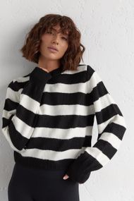 Вязаный джемпер oversize в полоску черный цвет S