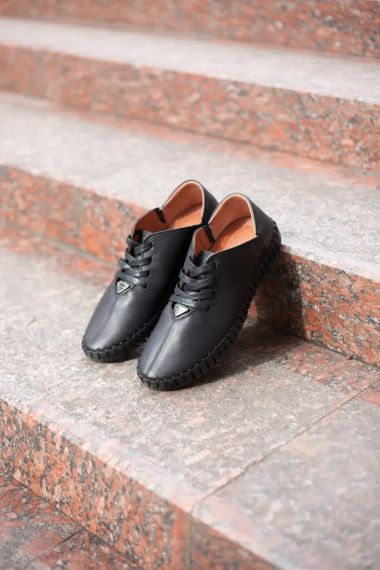 Туфлі чоловічі з натуральної шкіри Prime Shoes чорні 43 розмір | Зображення 3