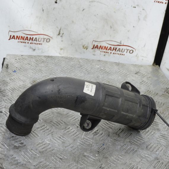 Патрубок повітряного фільтра 2.0 D Fiat Ducato III 2011-2016 Трубка фільтра повітря Фіат Дукато 3 1369759080