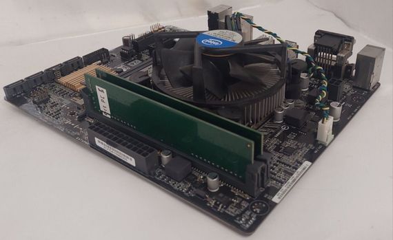 Комплект: материнська плата Asus H110M-K / Intel Core i5-7400 (4 ядра по 3.0 - 3.5 GHz) / 16GB DDR4 / Intel HD Graphics 630 / Socket LGA1151 / Кулер б/в | Зображення 2