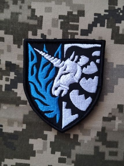 Шеврон единорог