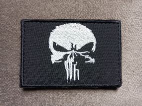 Шеврон череп