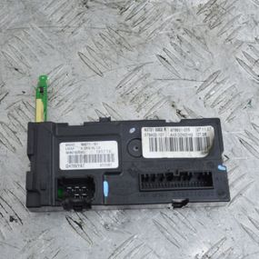 Блок керування склопідйомником передніх лівих дверей Renault Laguna III 2007-2015 Рено Лагуна 3 807310002R