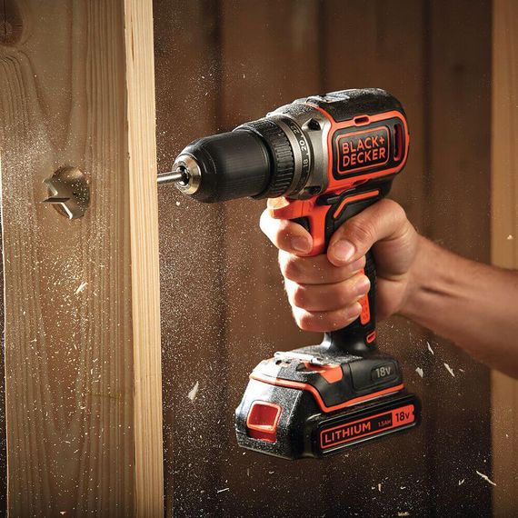 Дрель-шуруповерт аккумуляторная бесщёточная BLACK+DECKER BL186N | Зображення 2