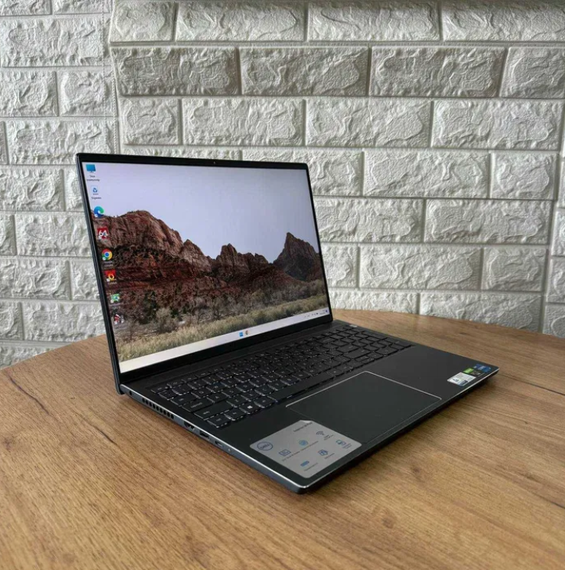 Ноутбук  Dell Inspiron 7610 16,0" 3K IPS i7 11800H 32Gb SSD 512Gb RTX 3060 Б/В | Зображення 2