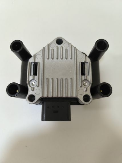 Котушка запалювання AUDI A2, SEAT CORDOBA, IBIZA II, IBIZA III, INCA, LEON, TOLEDO II 1.4 L | Зображення 1