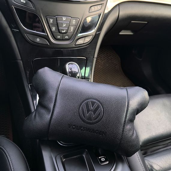 Набор кожаных подушек 2шт - Volkswagen на подголовник в машину, Автомобильная подушка | Зображення 4
