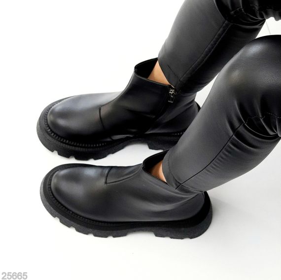 Шикарні зимові чорні лаконічні черевики натуральна шкіра | Зображення 2