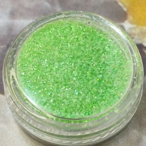 Салатовий дрібний глітер для декору нігтів (повна баночка)