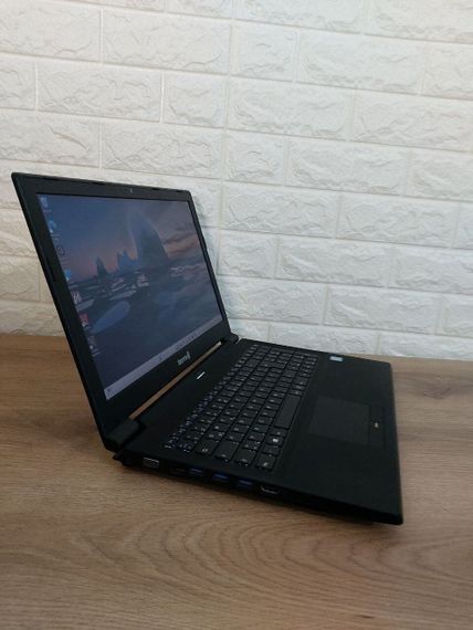 Ноутбук Terra Mobile 1542K / 15.6" (1920x1080) TN / Intel Core i7-7700T (4 (8) ядра по 2.9 - 3.8 GHz) / 16 GB DDR3 / 500 GB SSD / Intel HD Graphics 630 / WebCam / DVD-ROM б/в | Зображення 3