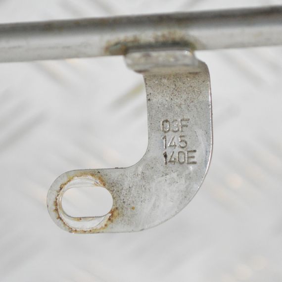 Трубка подачі масла на турбіну 1.2 TSI Volkswagen Golf Caddy Polo 2008-2022 Маслопровід турбіни Фольксваген Гольф Поло 03F145140E | Зображення 2