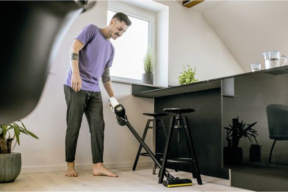 Пилосос Karcher безпровідний VC 4 Cordless myHome 1.198-630.0 | Зображення 4