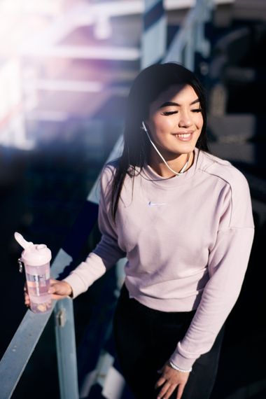 Шейкер спортивний SmartShake Slim 500ml Cotton Pink (Light Lavender) | Зображення 4
