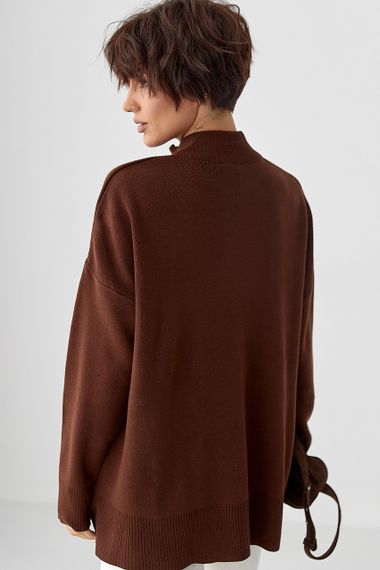 Светр оверсайз з блискавкою на горловині - коричневий цвет, ONE SIZE (є розміри) | Зображення 1