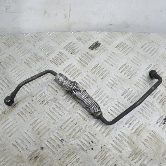 Масляна трубка 1.6 HDI Citroen C4 2004-2010 Трубопровід змащення турбіни Сітроен ц4 9648934680