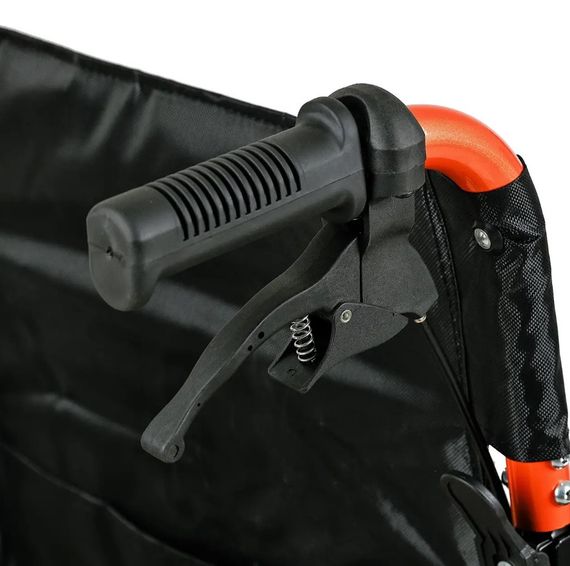 Крісло-каталка Vera Medical з ручними гальмами для людей з обмеженими можливостями вагою до 120 кг (VRM-009) | Зображення 1