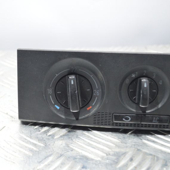 Блок управління клімат контролем Skoda Fabia I 1999-2007 Панель пічки кондиціонера Шкода Фабія 1 6Y0820045B | Зображення 1