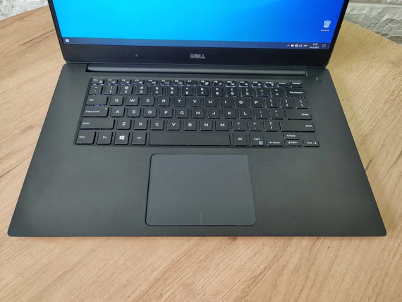 Ноутбук Dell XPS 15-9550/15.6 FHD/IPS/i5 6300HQ/8Gb/SSD240Gb/GTX960M-2Gb | Зображення 2