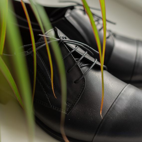 Купуй стильну класику! Шкіряні туфлі - зручно на 100% 39 розмір | Зображення 1