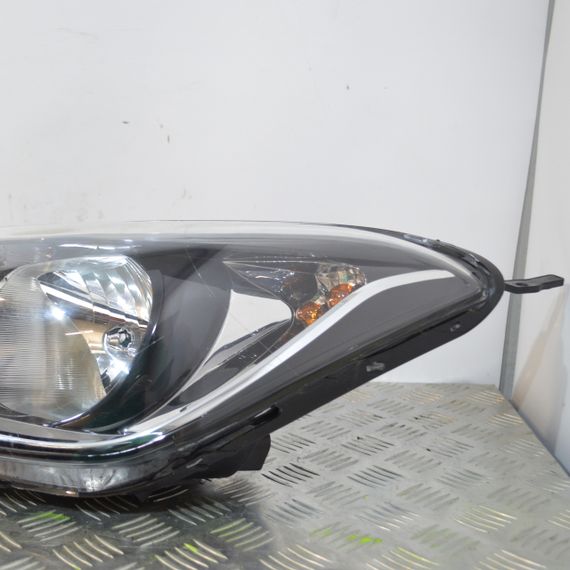 Фара ліва Hyundai i20 2012-2014 рестайлінг Фара передня ліва Хюндай ай20 921014P500 | Зображення 2