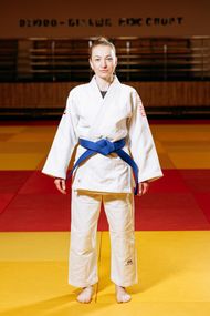 Біле кімоно для дівчат/жінок, дзюдо, TM BUDOGI серія PRO, зріст 150 см, щільність 650 гр/м.кв.