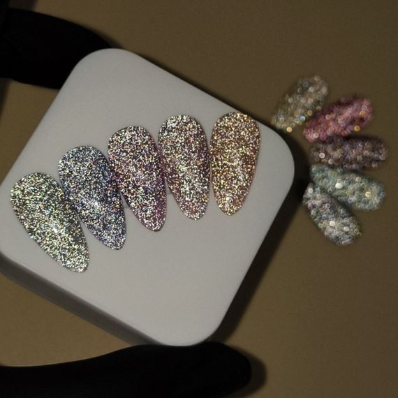 Світловідбивний гель-лак Bee Nails Nude Disco №2 з ефектом котячого ока 8мл | Зображення 5