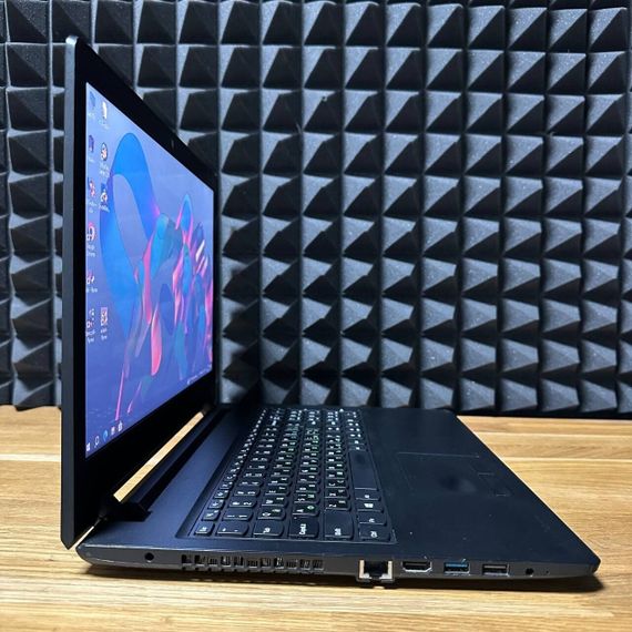 Ноутбук Б-клас Lenovo IdeaPad 110 / 15.6" (1366x768) TN / Intel Pentium 4405U (2 (4) ядра по 2.1 GHz) / 8 GB DDR4 / 128 GB SSD / Intel HD Graphics 510 / WebCam / Win 10 б/в | Зображення 4