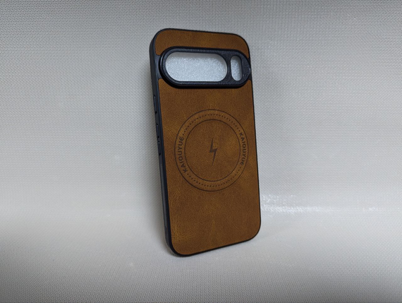 Чехол для Google Pixel 10 / Гугл Пиксель 10, Leather TPU, эко-кожа, MagSafe, противоударный, коричневый