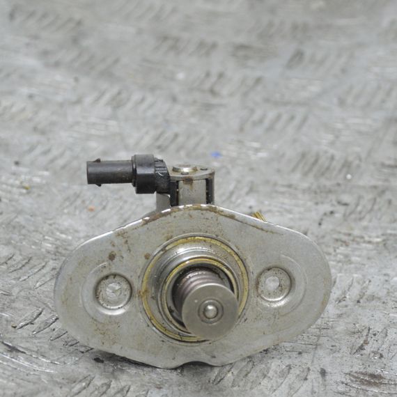 ТНВД BMW F20 F21 F30 F31 G11 G30 G31 X3 X4 2015-2024 Топливный насос высокого давления БМВ 0261520258