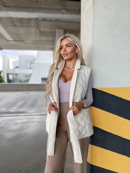 Женская стеганая жилетка с поясом NA1038 цвет белый, размер 46/48 | Зображення 6