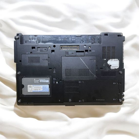 Ноутбук HP EliteBook 8540w / 15.6" (1600x900) TN / Intel Core i5-520M (2 (4) ядра по 2.4 - 2.93 GHz) / 8 GB DDR3 / 256 GB SSD / nVidia Quadro FX 880M, 1 GB DDR3, 128-bit / Без АКБ б/в | Зображення 5