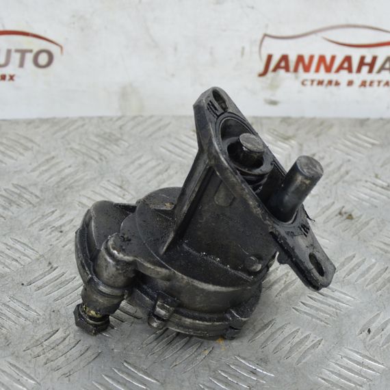 Насос вакуумний 2.4 D Volkswagen Transporter T4 1990-2003 Вакуумний насос Фольксваген Транспортер т4 075145100