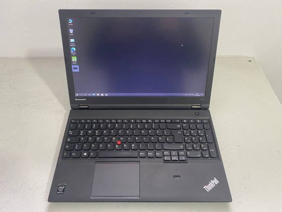 Ноутбук Б-класс Lenovo ThinkPad T540p / 15.6" (1920x1080) TN / Intel Core i7-4600M (2 (4) ядра по 2.9 - 3.6 GHz) / 8 GB DDR3 / 240 GB SSD / Intel HD Graphics 4600 / DVD-ROM / VGA б/у | Зображення 1