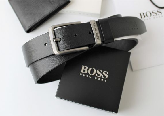 Мужской подарочный набор Hugo Boss ремень и кошелек black | Зображення 7