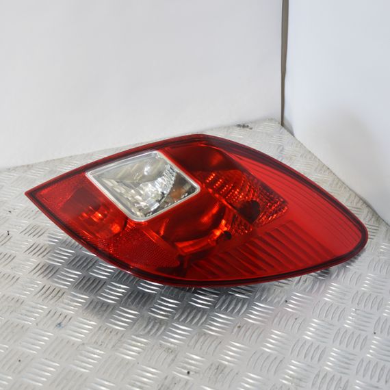 Ліхтар задній правий Opel Corsa D 2006-2011 5-дверний фара задня Опель Корса Д стоп 13269051 | Зображення 1
