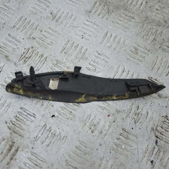 Накладка під лобове скло права Renault Laguna III 2007-2015 Жабо лобового скла права Рено 668620006R | Зображення 1