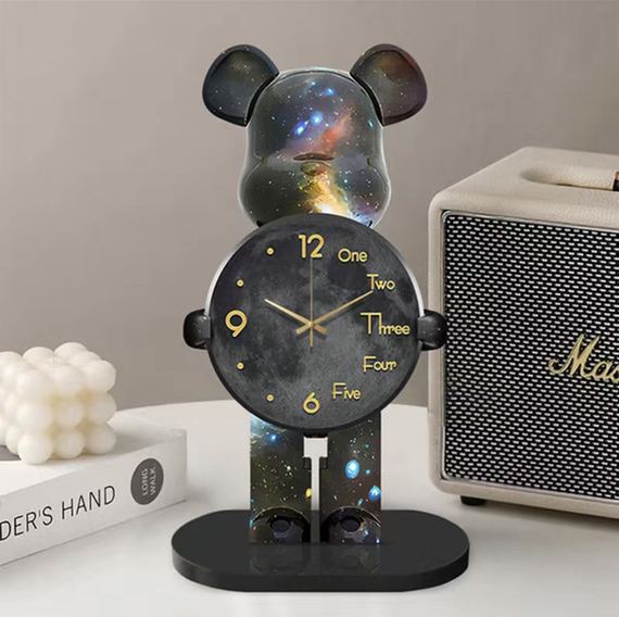 Настольные Часы Фигурка Медведь Bearbrick Космические 65 см | Зображення 1