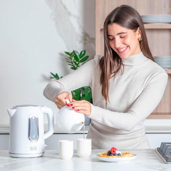 Електрочайник BLACK+DECKER BXKE2204E | Зображення 9