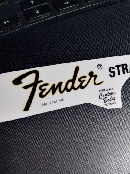Деколь-наклейка для електрогітари Fender Stratocaster велике перо | Зображення 3