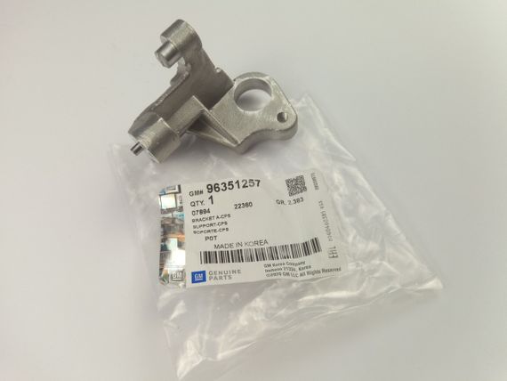 Кронштейн датчика положення колінвала Lanos 1.5, "GM" (96351257)