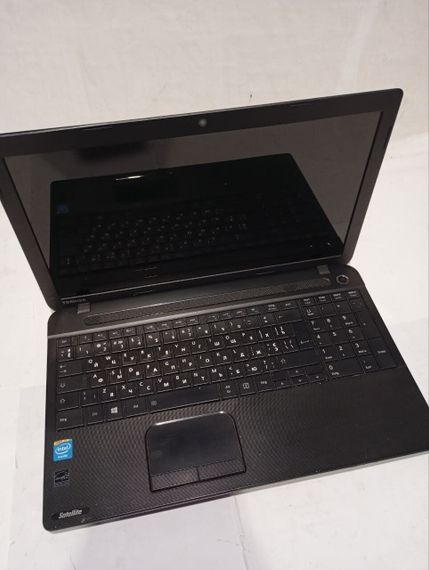 Ноутбук Б-класс Toshiba Satellite C50-A-1JM / 15.6" (1366x768) TN / Intel Celeron N2840 (2 ядра по 2.16 - 2.58 GHz) / 4 GB DDR3 / 128 GB SSD / Intel HD Graphics / WebCam / DVD-RW б/у | Зображення 2