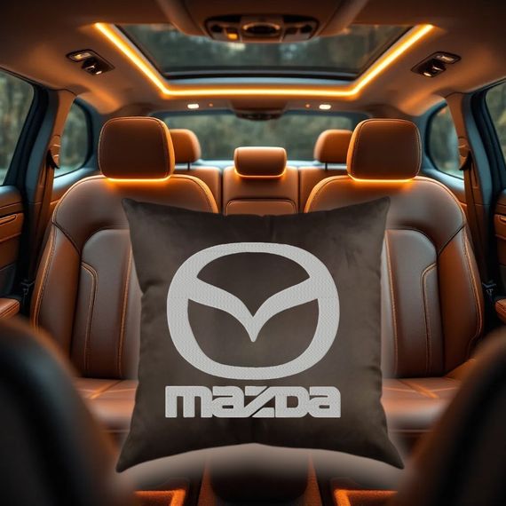 Авто Подушка з вишивкою логотипу марки мазда Mazda коричневий автомобілісту 00186